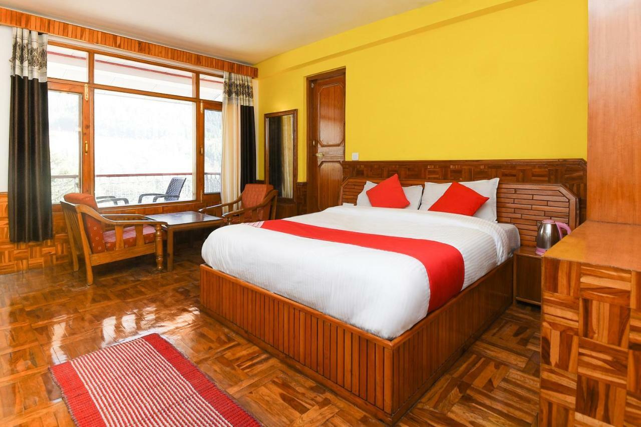 Hotel Rajhans Manali Exteriör bild